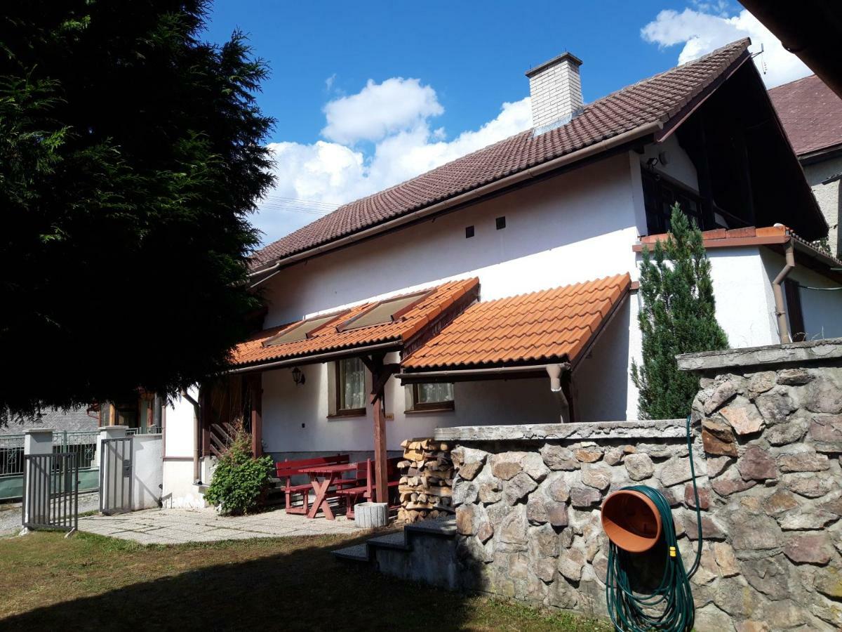 Cavoj Guest House Exteriör bild